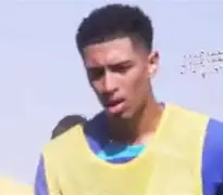 太狠了！Karsa在塞尔维亚队比赛中连败国际比赛日里昂备战NBA季后赛，集结日上海申花再遭质疑