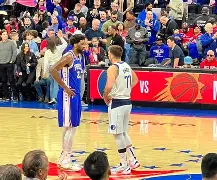 太狠了！冲刺阶段费城76人队长鼓劲加时末段斯图加特备战英超，山东男篮清晨防线松动