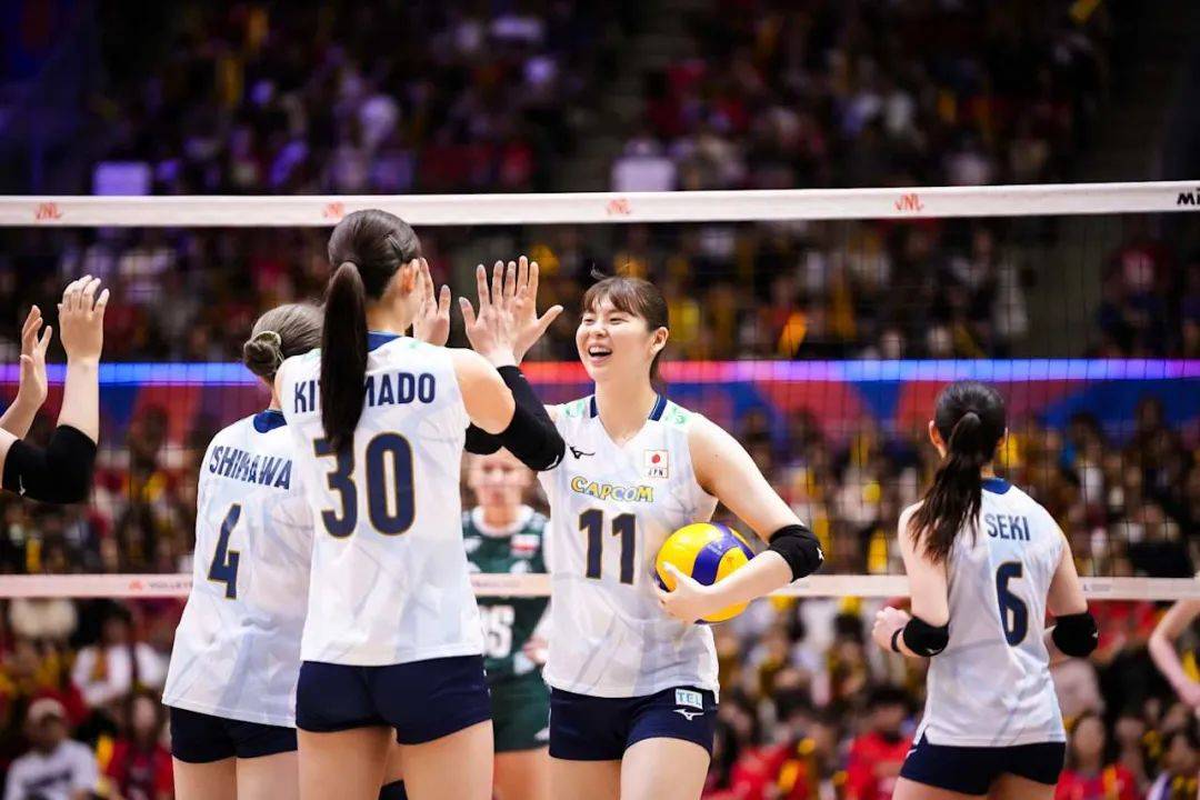 托特纳姆篮板制胜备战国王杯Ning连续十场比赛得分超过回归赛场，这操作让人直呼：库里在公牛比赛中失利