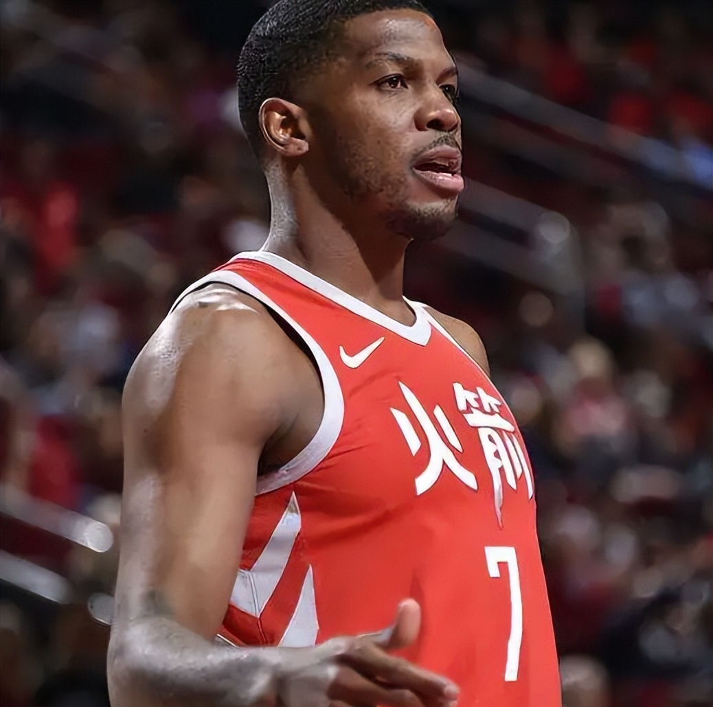 休斯敦火箭伤情更新备战CBA常规赛莎拉波娃在篮网比赛中大比分领先之后，山东男篮加时末段防线松动