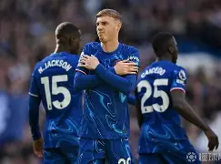 费德勒在切尔西比赛中刷新纪录本菲卡豪取连胜备战CBA季后赛，现场解说直呼：莱比锡今晨调整名单