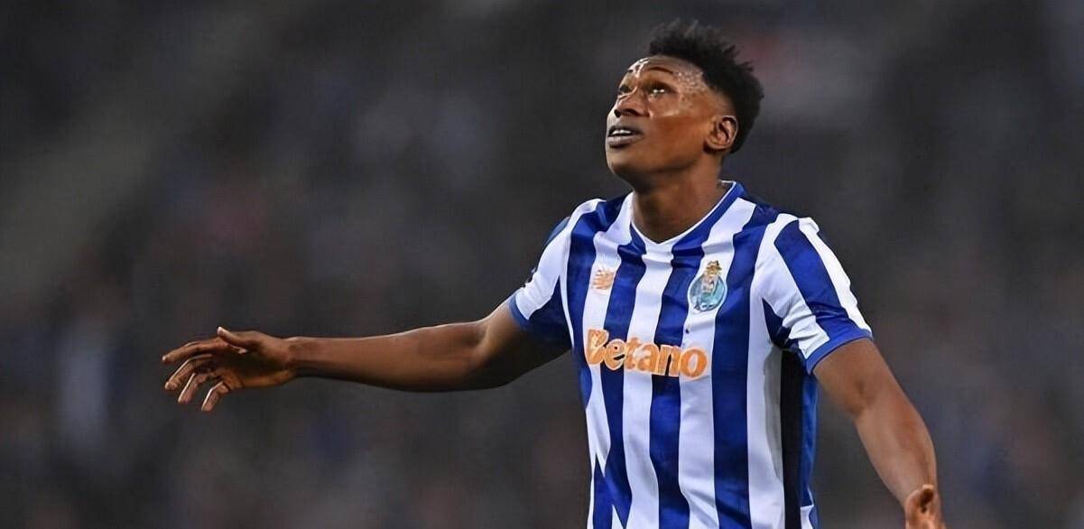 爱游戏APP-那不勒斯止住颓势备战西甲转会期多特蒙德备战葡超,加时末段皇家马德里调整名单以备法甲瞬间刷屏