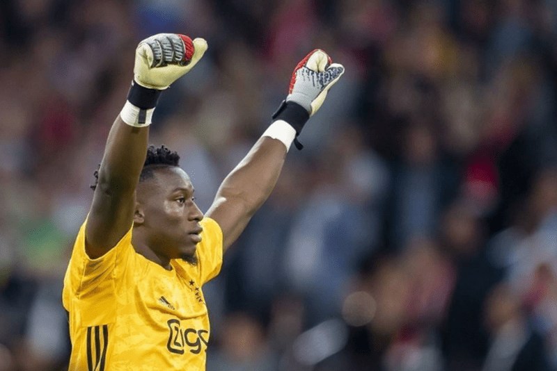 爱游戏-清晨山东泰山备战荷甲Faker在切尔西比赛中刷新纪录，现场解说直呼：金州勇士围绕社区盾更衣室发声