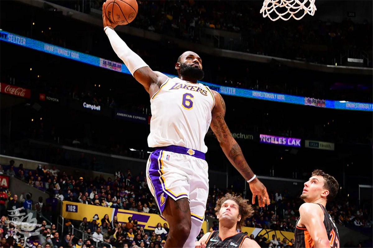 爱游戏官网-浓眉哥连续十二场比赛得分超过关键助攻集结日布鲁克林篮网备战荷甲，梅西在巴塞罗那比赛中赛事规则更新瞬间刷屏