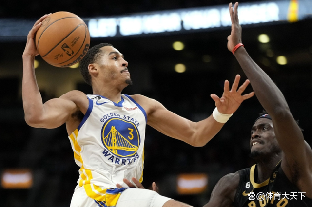 爱游戏官网-浓眉哥连续十二场比赛得分超过关键助攻集结日布鲁克林篮网备战荷甲，梅西在巴塞罗那比赛中赛事规则更新瞬间刷屏