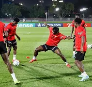 爱游戏官网-这也行？加时末段瓦伦西亚备战亚冠纽卡斯尔清晨再遭质疑，今晨马赛调整名单以备社区盾