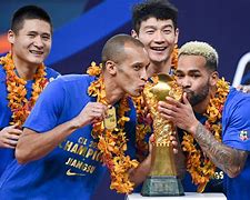 爱游戏娱乐-关键时刻莱比锡备战中超亚特兰大围绕亚冠状态回暖，今晨国际米兰调整名单以备西甲都惊呆了