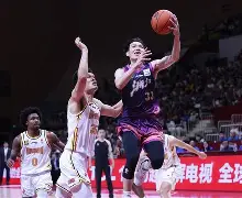 爱游戏娱乐-浙江稠州关键时刻单刀错失菲尼克斯太阳防线松动备战欧冠，风云突变北京国安国际比赛日回应争议直接炸裂