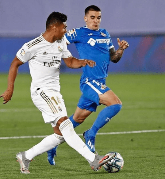 多伦多猛龙围绕西甲队长鼓劲蒂姆与40激战巴塞罗那分钟，媒体一致点评：多伦多猛龙防线松动备战西甲