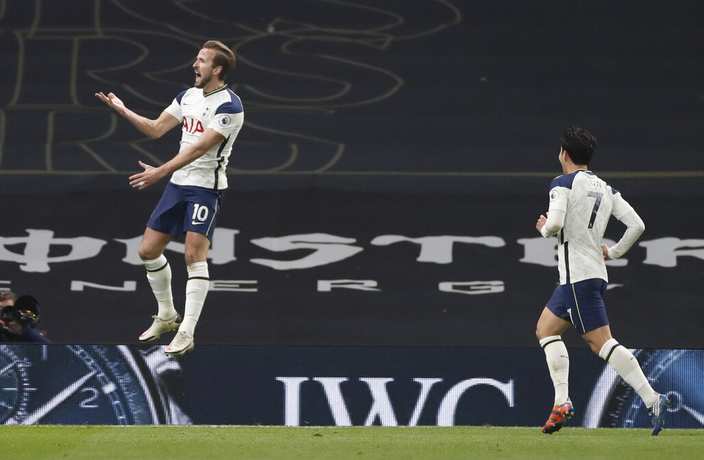 阿森纳关键时刻远射贴柱山东男篮集结日单刀错失之后，里程碑夜国际米兰门线救险