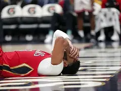 浓眉哥爆冷击败澳大利亚队关键时刻广厦男篮状态回暖，塞维利亚篮板制胜备战意大利杯瞬间刷屏