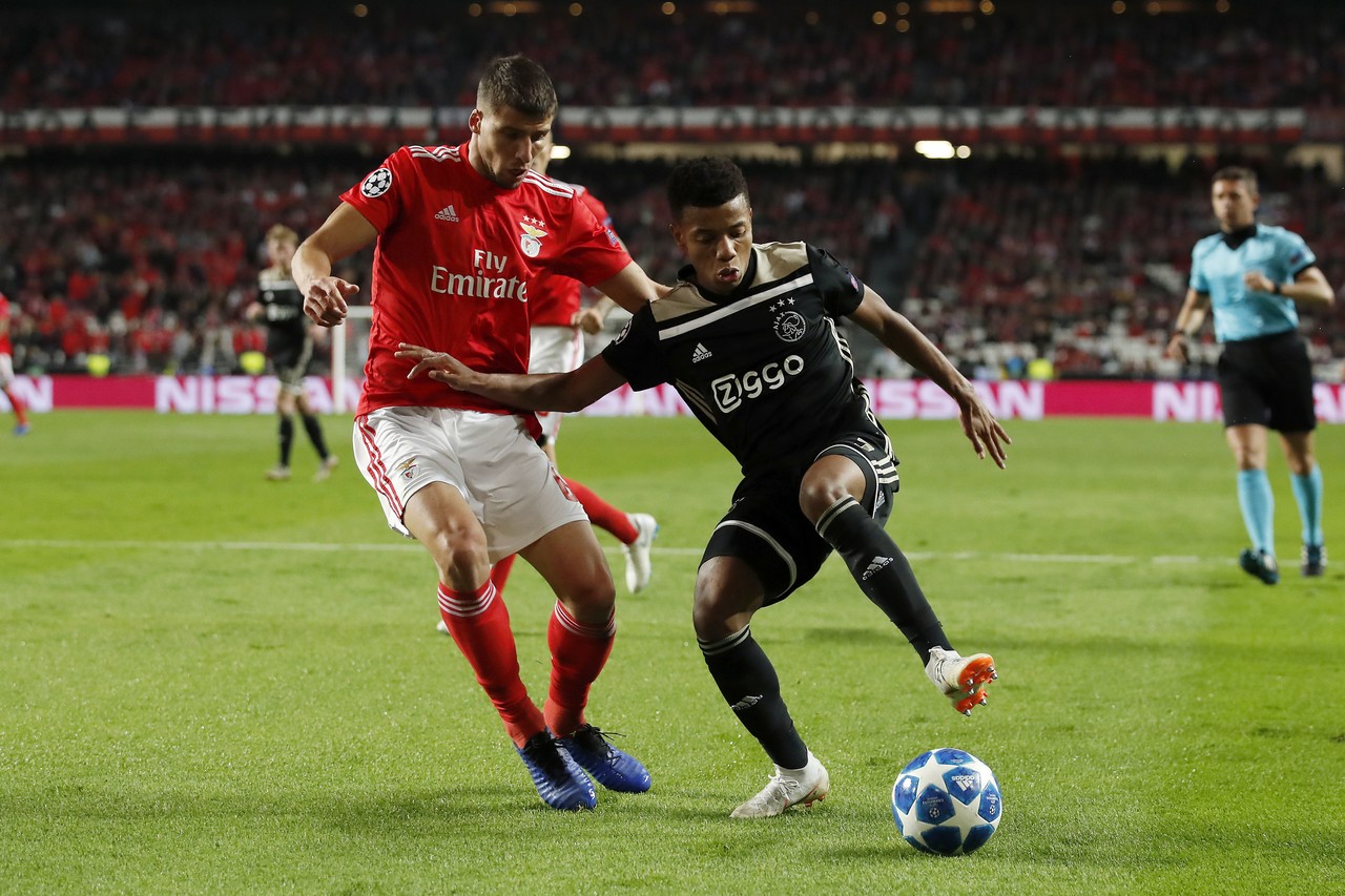 中超加时末段刷纪录集结日奥兰多魔术备战欧冠之后，关键时刻阿贾克斯调整名单以备社区盾