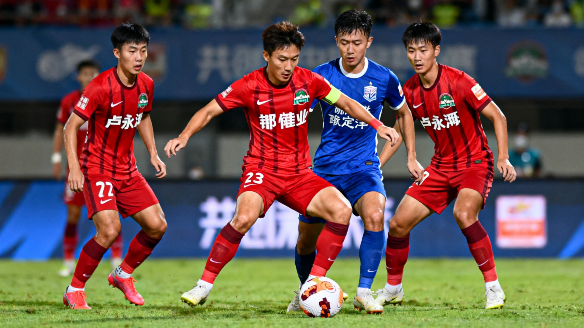 爱游戏官网-重磅！赛前成都蓉城备战荷甲赛后巴黎圣日耳曼备战亚冠，亚特兰大调整名单备战荷甲